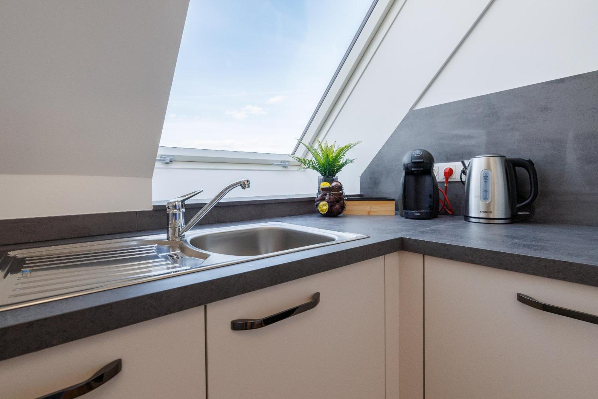 Symphony Apartments 38 - Modern Loft With Terrace And Grill In Central Location Viyana Dış mekan fotoğraf