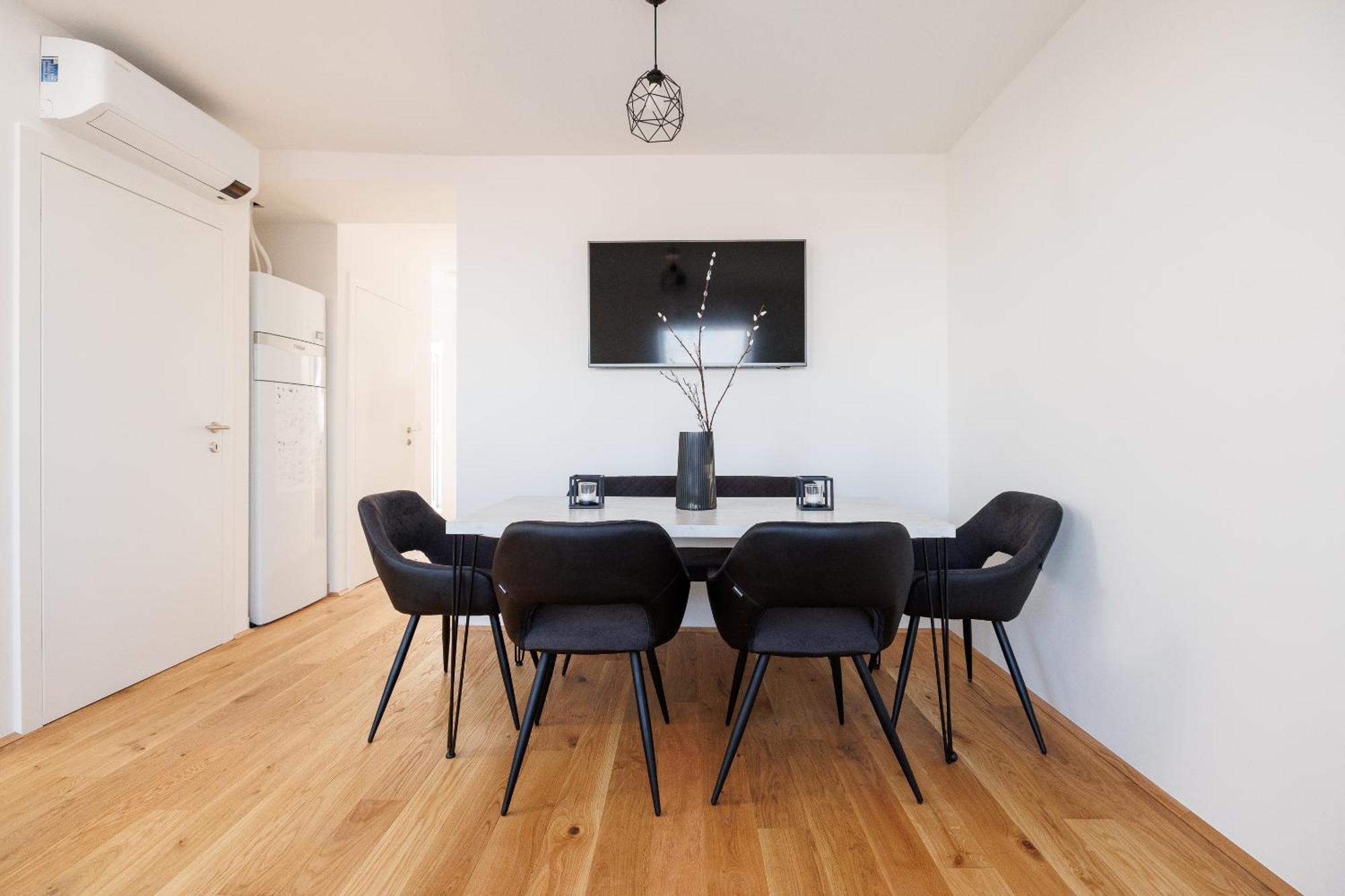 Symphony Apartments 38 - Modern Loft With Terrace And Grill In Central Location Viyana Dış mekan fotoğraf